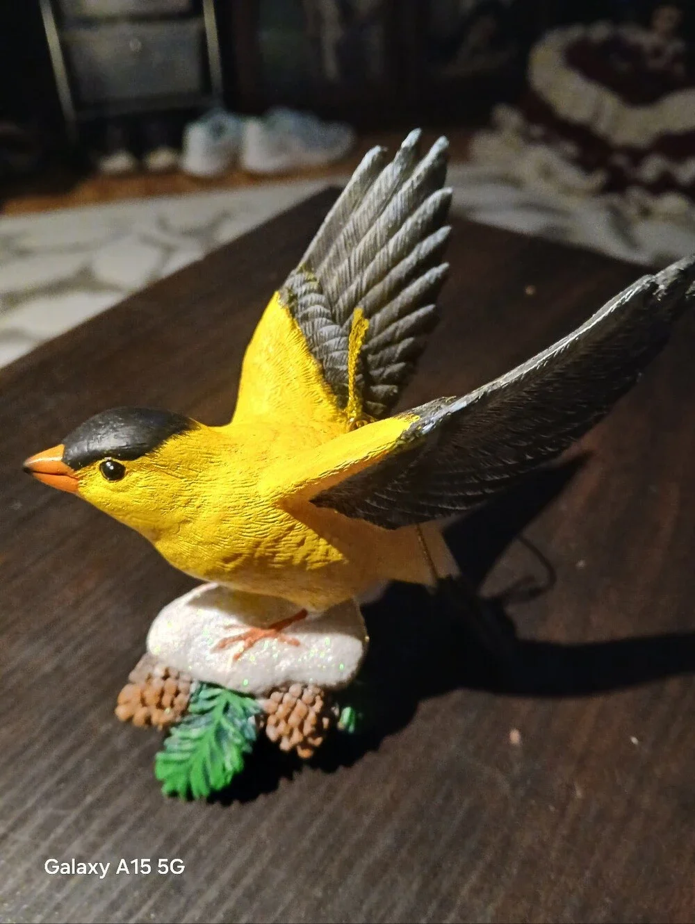 Danbury Mint Goldfinch Songbird Christmas Ornament